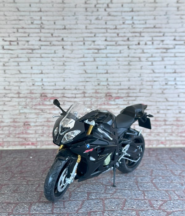 6053-BMW-B
