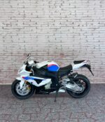 6053-BMW-W