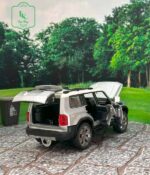 تویوتا لندکروز